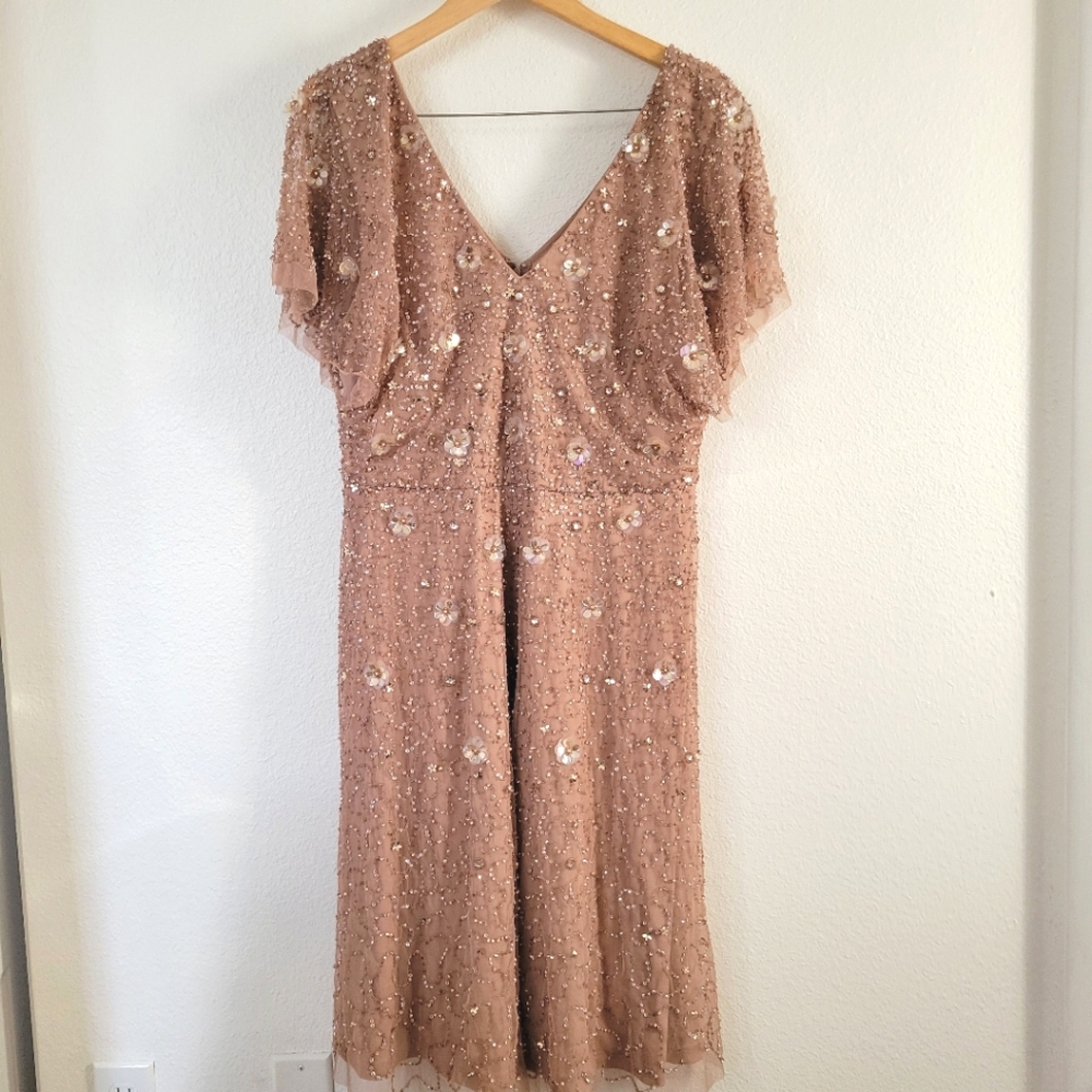 ADRIANNA PAPELL Flutter Sleeve Beaded Dress